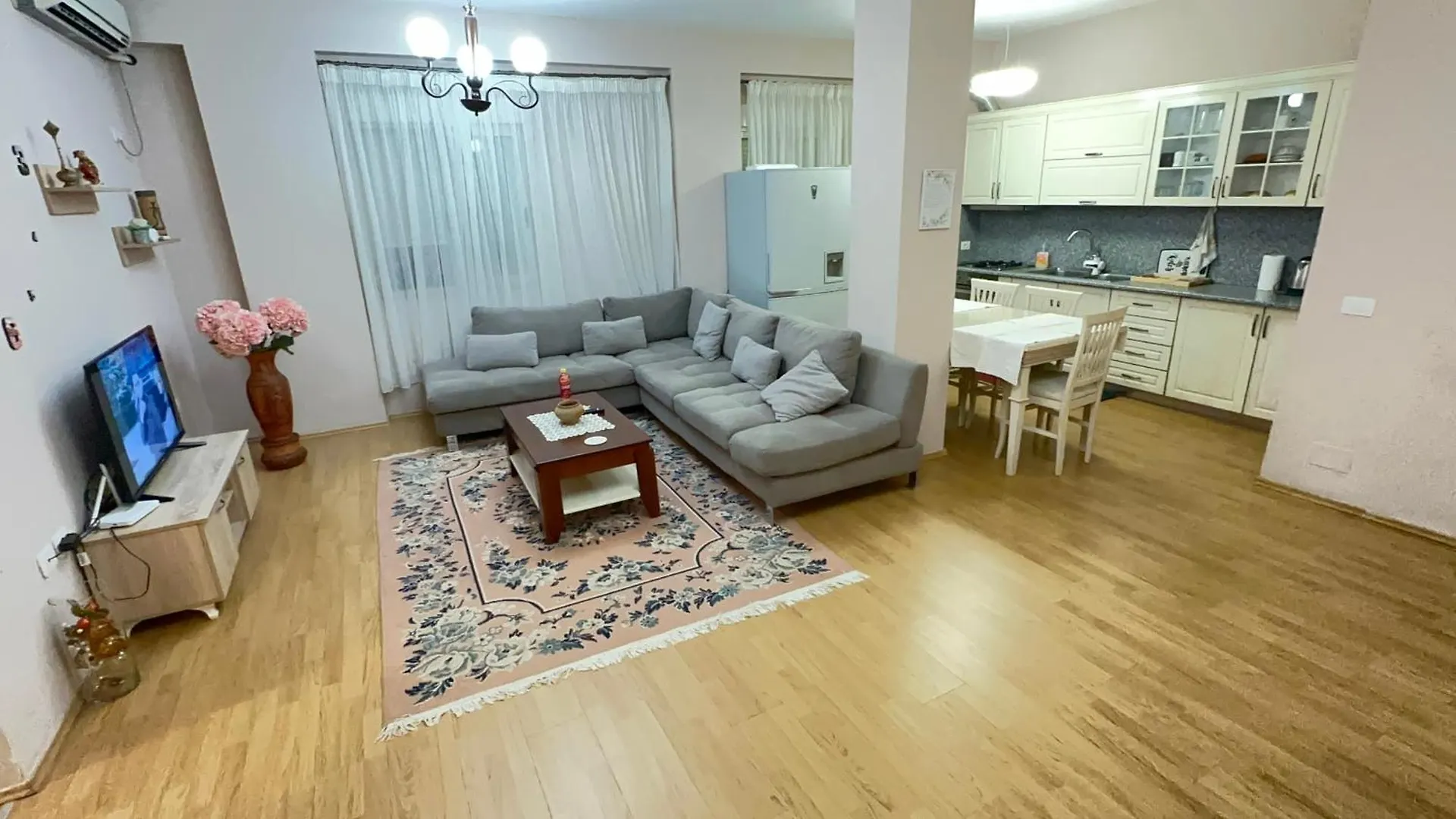 Urban Heaven Apartment Tirana Albania